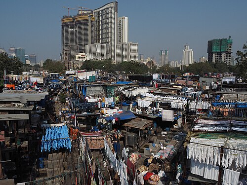 Dhobi Ghat, Open Laundry: 10,000 launderers wash for hotels and hospitals in Mumbai