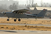 Força Aérea Iraquiana C-172.jpg