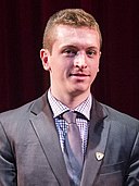 Jimmy Vesey: Años & Cumpleaños