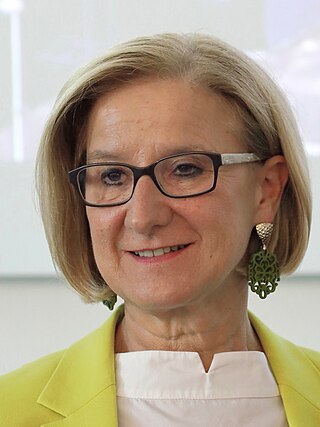 <span class="mw-page-title-main">Johanna Mikl-Leitner</span> Austrian politician