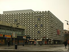 Almacén Karstadt (anteriormente Centrum Warenhaus)