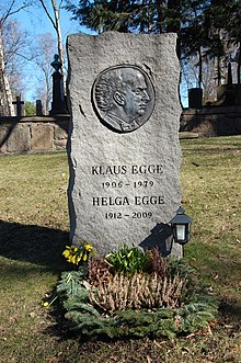 Klaus Egge, gravminne ile ilgili Vår Frelsers gravlund, Oslo.JPG