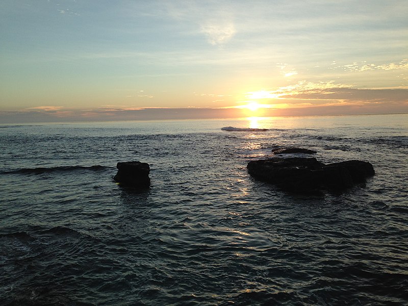 File:La Jolla Cove 1 2014-01-09.jpg