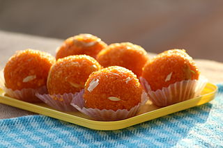 <i>Laddu</i> Spherical sweet from the Indian subcontinent