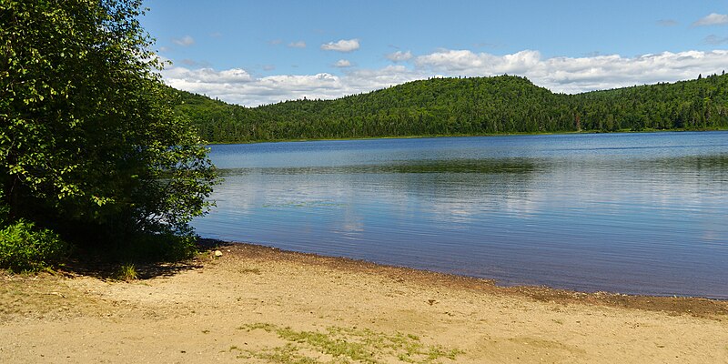 File:Lake Bohinj (224281055).jpg