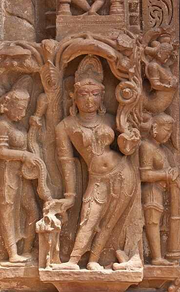 File:Lakshmana Temple 15.jpg