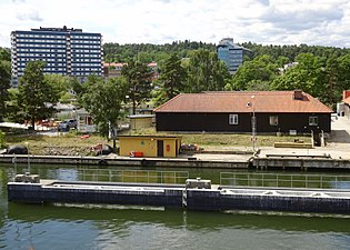 Sjöfartsverkets gamla verkstadslokaler och förrådsbyggnader.