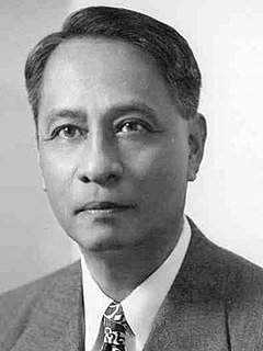 Manuel Roxas First President of the Philippines