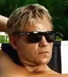 Marc Warren 2011 Mad Dogs.png