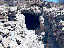 梅滿德一處洞穴