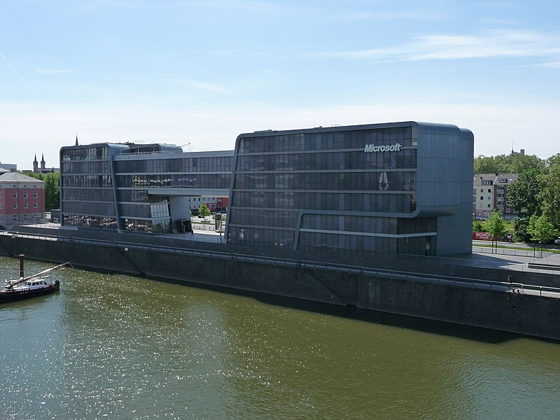 File:Microsoft Office im Rheinauhafen - panoramio.jpg