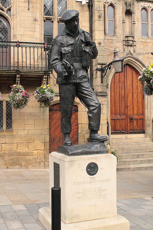 Monument to the Durham Light Infantry, Durham Marketplace.