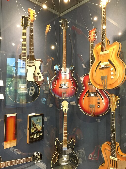 Musima Gitarren, Musikinstrumentenmuseum  Markneukirchen (Immaterielles Kulturerbe in Sachsen)