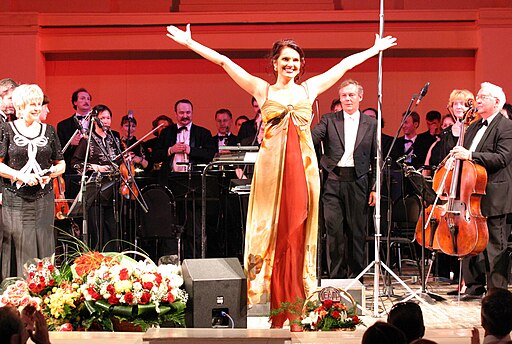 Nina Shatskaya in concert (2008)