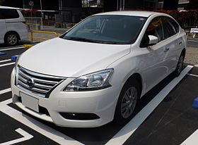 Nissan SYLPHY S (B17) front.JPG