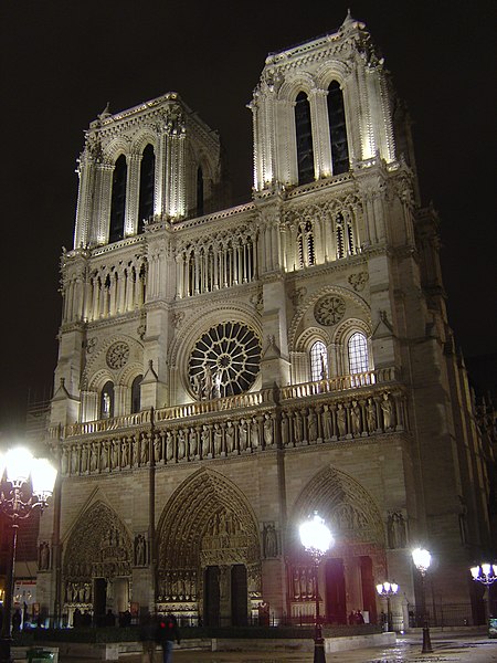 File:Notre Dame Paris de nuit.jpg