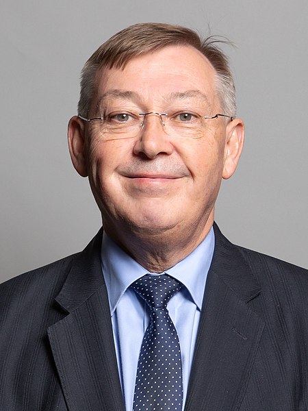 File:Official portrait of Ian Mearns MP crop 2.jpg