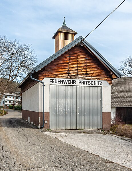 File:Pörtschach Pritschitz Pritschitzer Weg Altes Feuerwehrgebäude W-Ansicht 28022024 0839.jpg