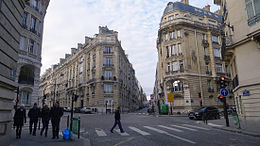 Place Marlène-Dietrich makalesinin açıklayıcı görüntüsü