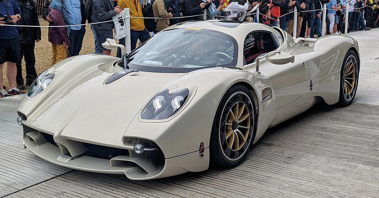 Image of Pagani Utopia 2