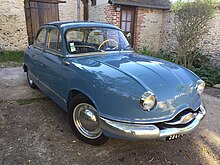 Panhard Dyna Z6 z roku 1956.