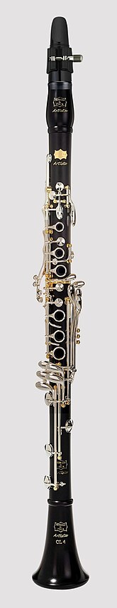 Full Boehm clarinet with 19 keys and 7 rings developed ca. 1870.