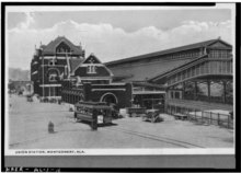 Postcard of Union Station, Alabama Archives- circa 1915 Photocopy of a Postcard, Alabama Archives- circa 1915. VIEW LOOKING NORTHWEST - Louisville and Nashville Railroad, Union Station Train Shed, Water Street, opposite Lee Street, Montgomery, Montgomery HAER ALA,51-MONG,23A-16.tif