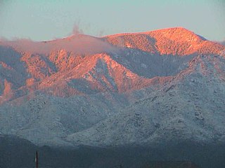 <span class="mw-page-title-main">Pinaleño Mountains</span> Mountain range in southeastern Arizona, United States