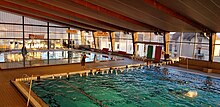 Photographie de l'intérieur de la piscine René Barnérias.