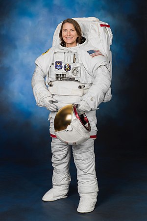 Portrait of NASA astronaut Kayla Barron (jsc2021e044353 alt).jpg