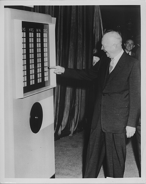 President Eisenhower starts the electronic countdown to the opening of the 1962 Seattle World's Fair, 1958