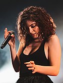 Lorde in 2017