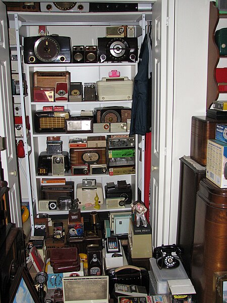 File:Radio Collection (5857718505).jpg