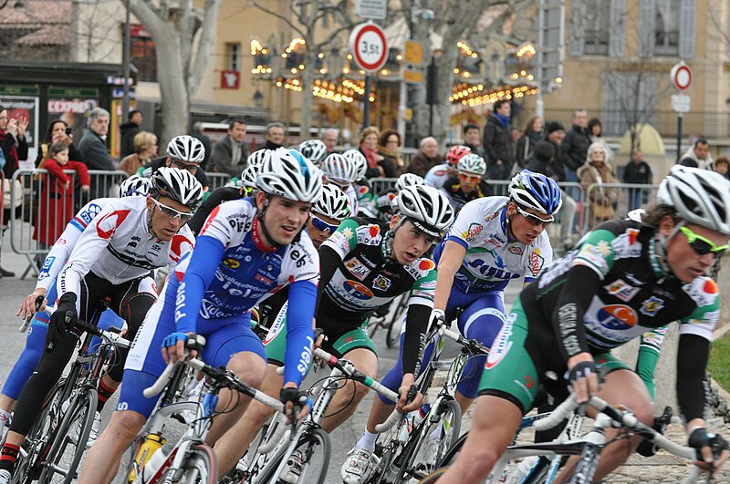 File:Ronde d'Aix 2012 - 3.jpg