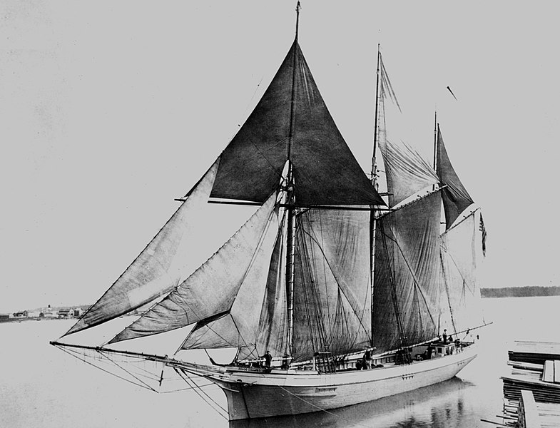 The schooner Rouse Simmons prior to her sinking. From Shipwrecks of the Great Lakes: The Lake Michigan Triangle