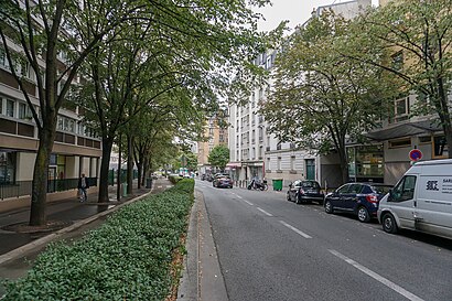 Comment aller à Rue Albert Bayet en transport en commun - A propos de cet endroit