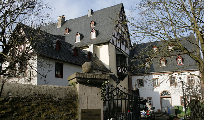 File:Runkel Burgmannenhaus.JPG