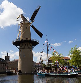 Schiedam - Opening molen De Kameel CC.jpg