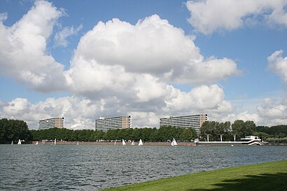 Hoe gaan naar Sloterplas met het openbaar vervoer - Over de plek