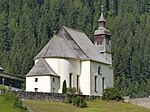 Pfarrkirche St. Josef mit Friedhof