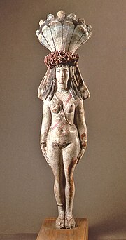 Thumbnail for File:Statuetta femminile in terracotta raffigurante Iside-Afrodite con alta corona di piume - Museo Egizio Cat 7215 f03.jpg