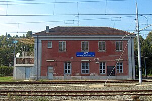 Stazione settimo torinese lato nord.jpg