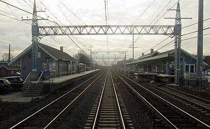 Stratford station from Amtrak train, January 2016.JPG