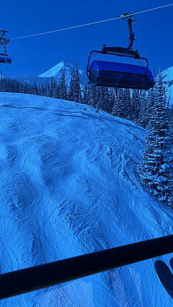 File:Swift Current 6 Lift at Big Sky Resort.jpg