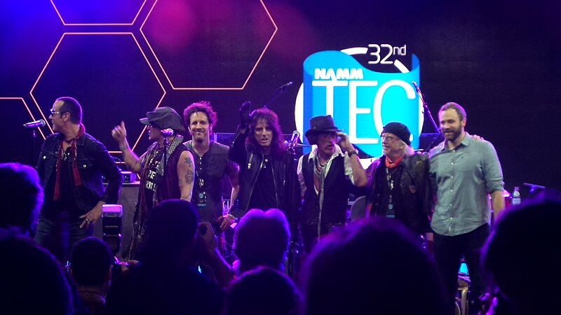 File:TEC Awards 2017.jpg