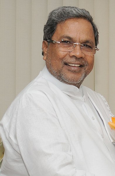 File:The Chief Minister of Karnataka, Shri Siddaramaiah calling on the Union Minister for Chemicals and Fertilizers, Shri Ananthkumar, in New Delhi on June 05, 2014 (cropped).jpg