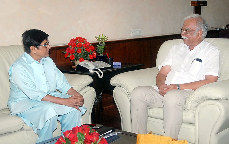 File:The Lt. Governor of Puducherry, Ms. Kiran Bedi calling on the Union Minister for Civil Aviation, Shri Ashok Gajapathi Raju Pusapati, in New Delhi on July 27, 2016.jpg