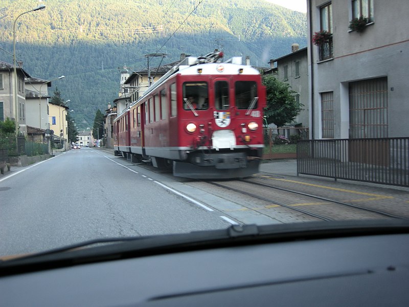 File:Tirano Bernina Rail - 2008-07-19 - mstefano80.jpg