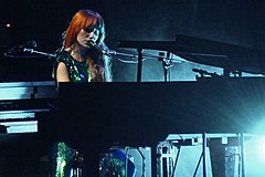 Tori Amos: Tidigt liv, Åren på Atlantic Records (1986–2001), Åren på Epic Records (2002–2007)