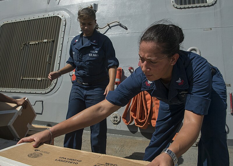 File:USS BULKELEY (DDG 84) 130922-N-IG780-084 (9979200514).jpg